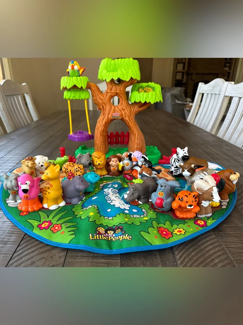 Fisher-Price Little People A To Z Learning Zoo Playset Treehouse Animal Figures